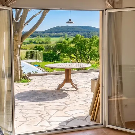 Maison Charmante Avec Piscine Privee A Orthoux-serignac-quilhan