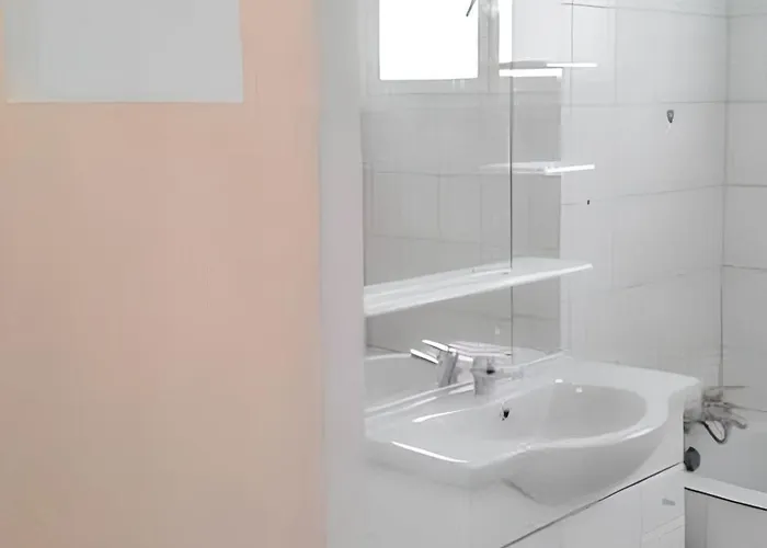 Maison De 4 Avec Piscine Privee Jardin Clos Et Wifi A Orthoux Serignac Quilhan Hébergement de vacances *
